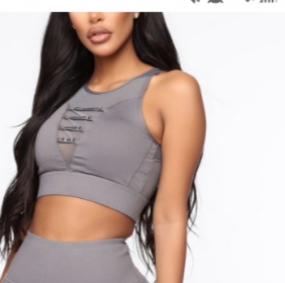 Fashion nova crop top nwt